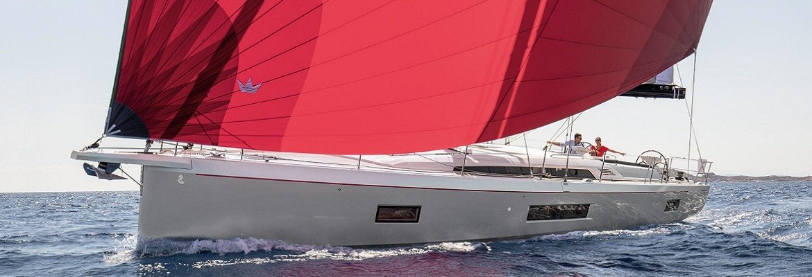 Captain George sailing with full sails